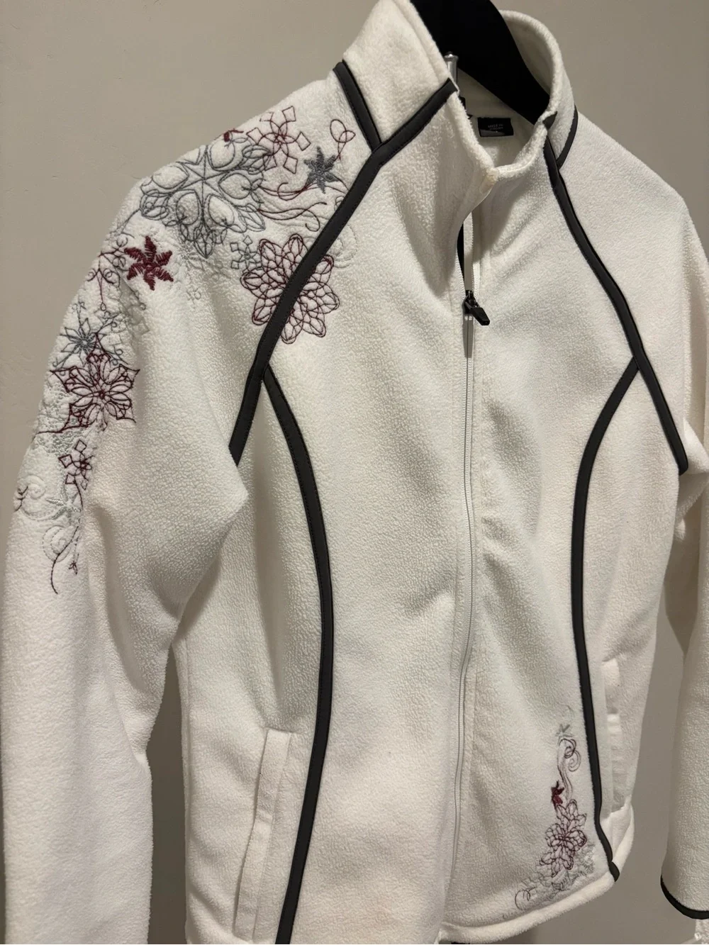 Eddie Bauer Fall 2011 Floral Embroidered White Fleece Jacket